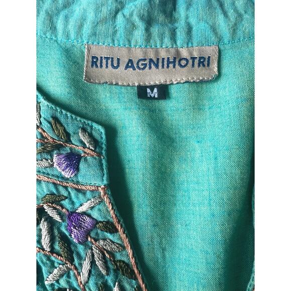 Ritu Agnihotri Aqua Embroidered Cotton Tunic Top Size M Handmade in India Boho - Picture 4 of 7
